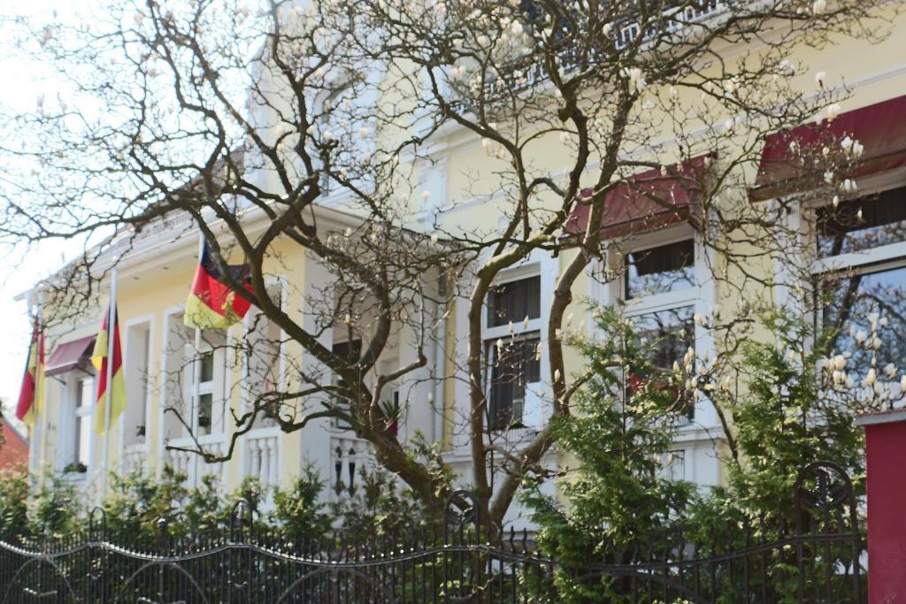 Berliner Hof Hotell Dallgow-Doeberitz Exteriör bild